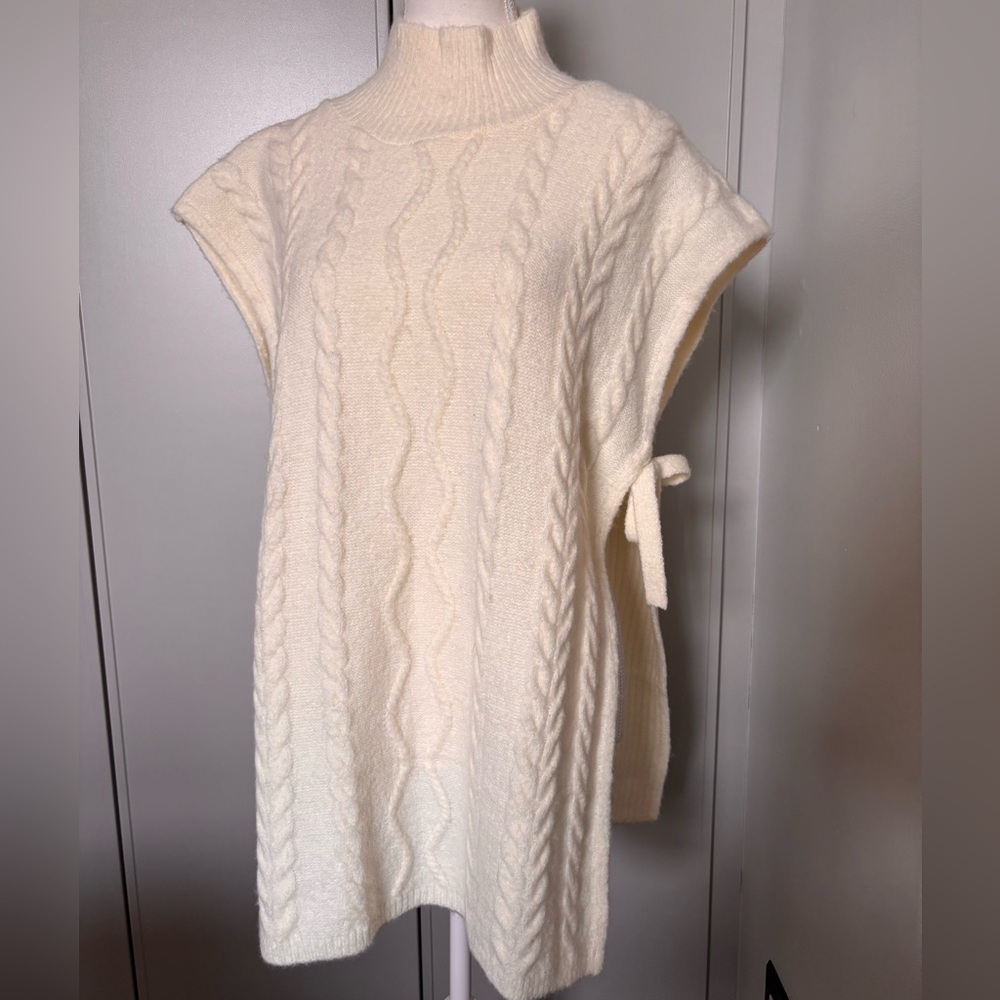 Steve Madden Cream Cowl Neck Cable Knit Sweater